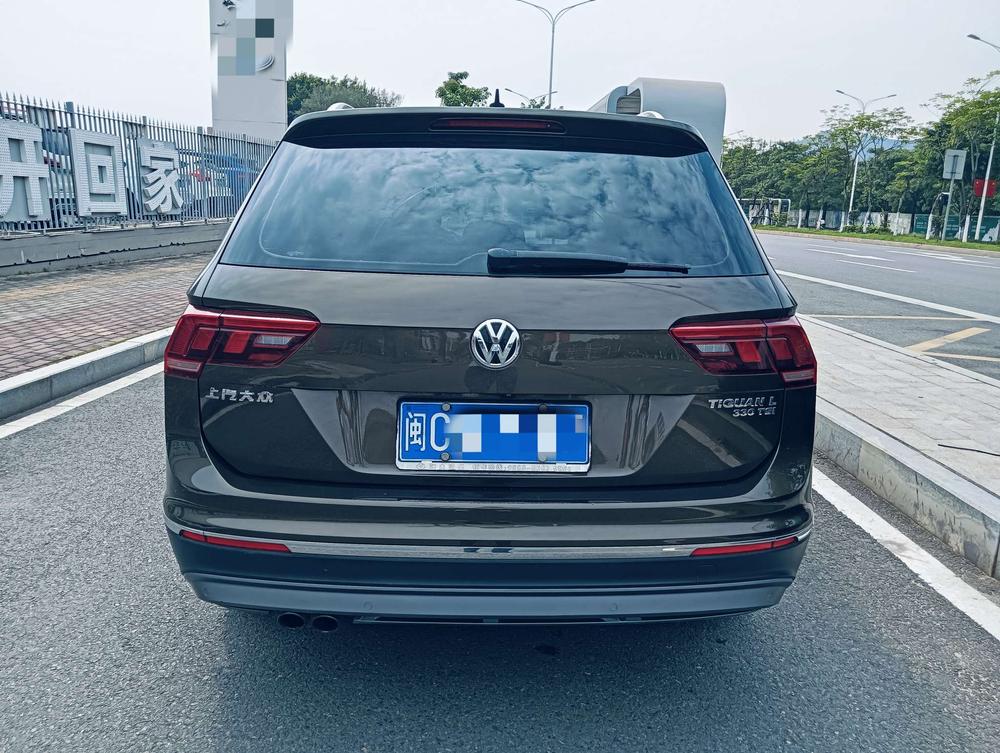 Volkswagen Tiguan L