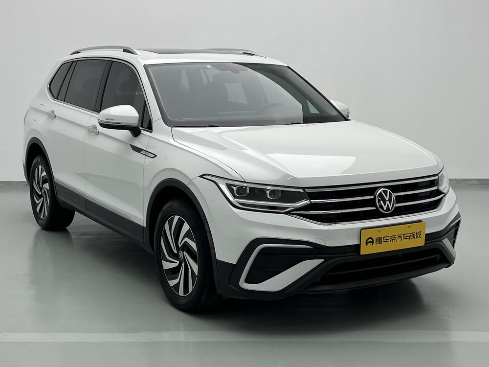Volkswagen Tiguan L