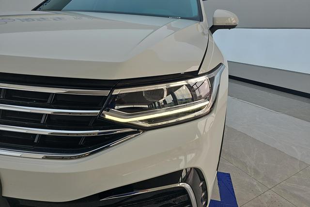 Volkswagen Tiguan L