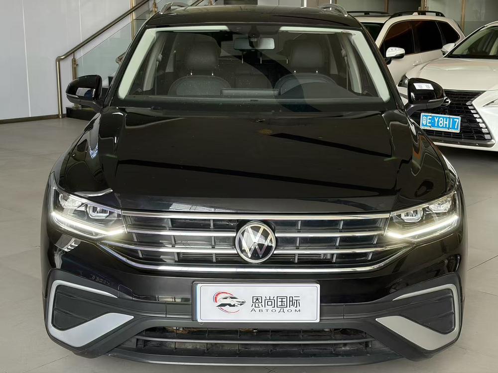 Volkswagen Tiguan L
