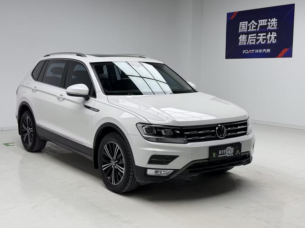 Volkswagen Tiguan L