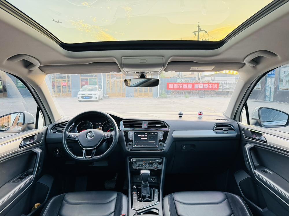 Volkswagen Tiguan L