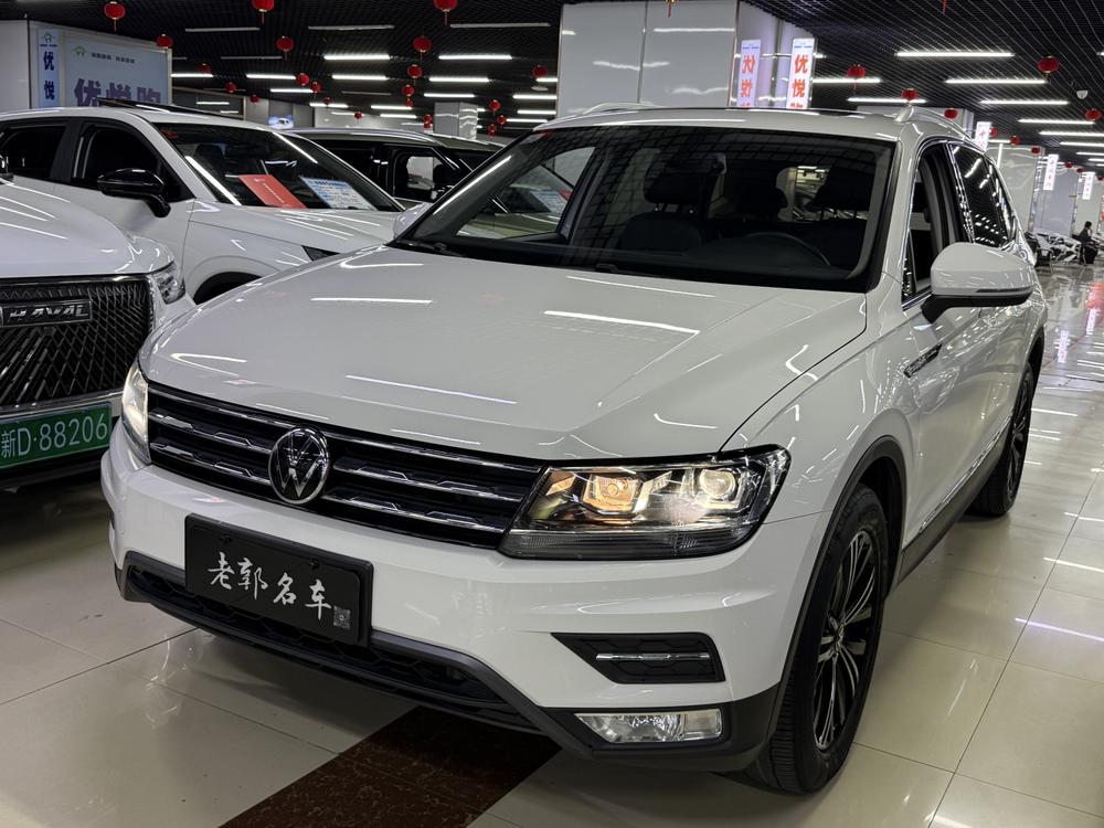 Volkswagen Tiguan L