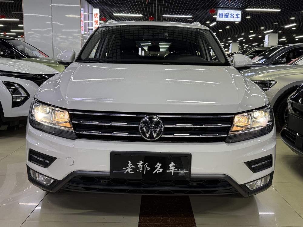 Volkswagen Tiguan L