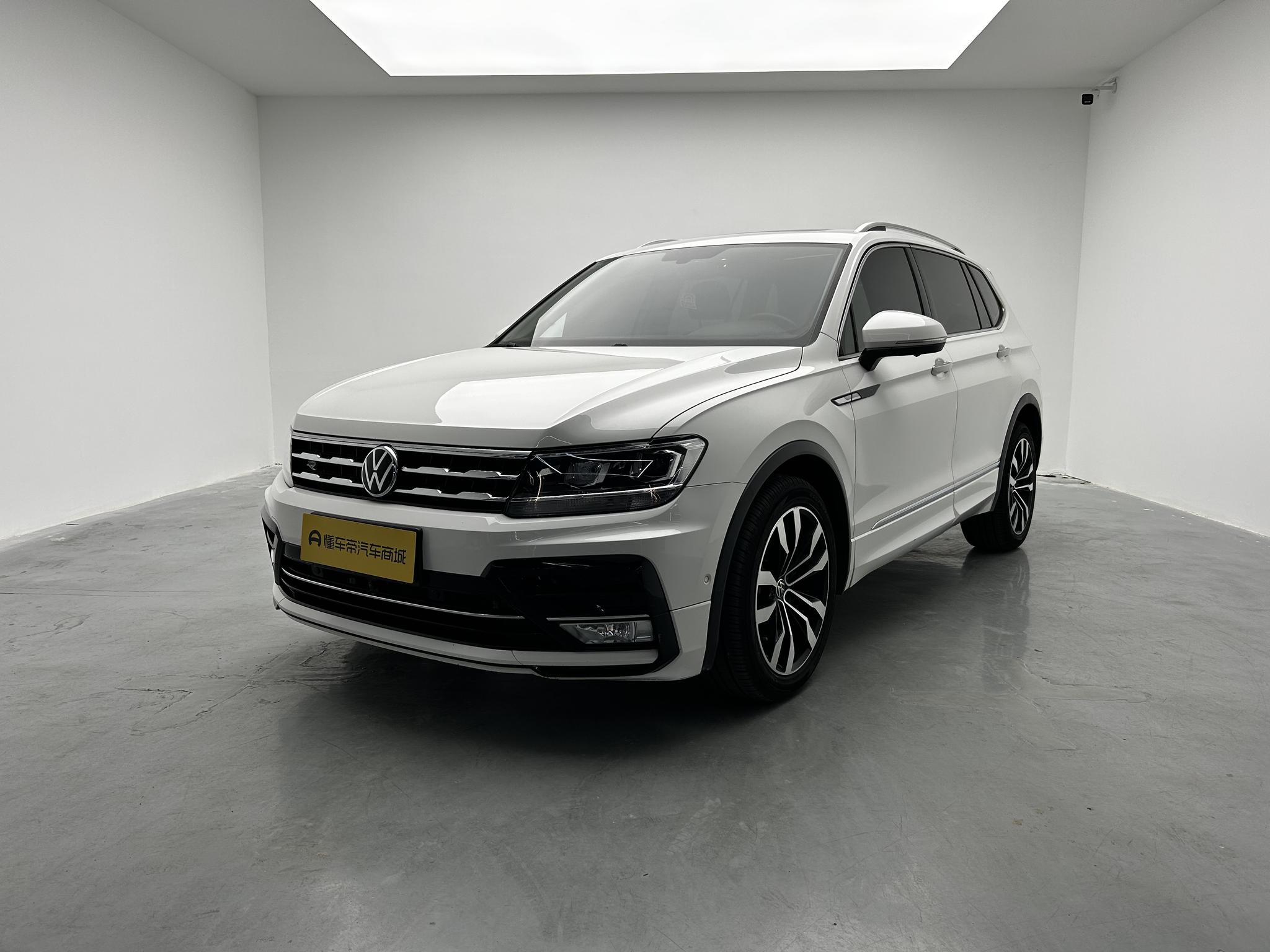 Volkswagen Tiguan L