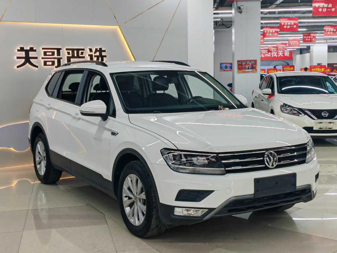 Volkswagen Tiguan L