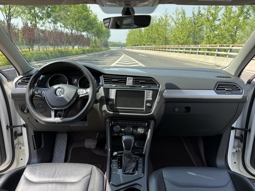 Volkswagen Tiguan L
