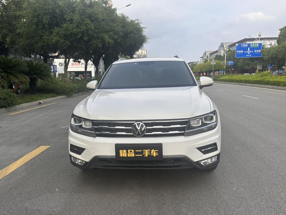 Volkswagen Tiguan L