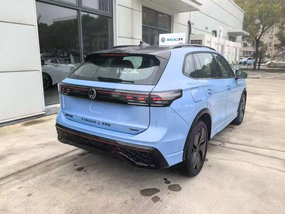 Volkswagen Tiguan L