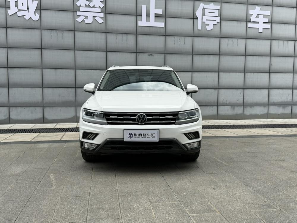 Volkswagen Tiguan L