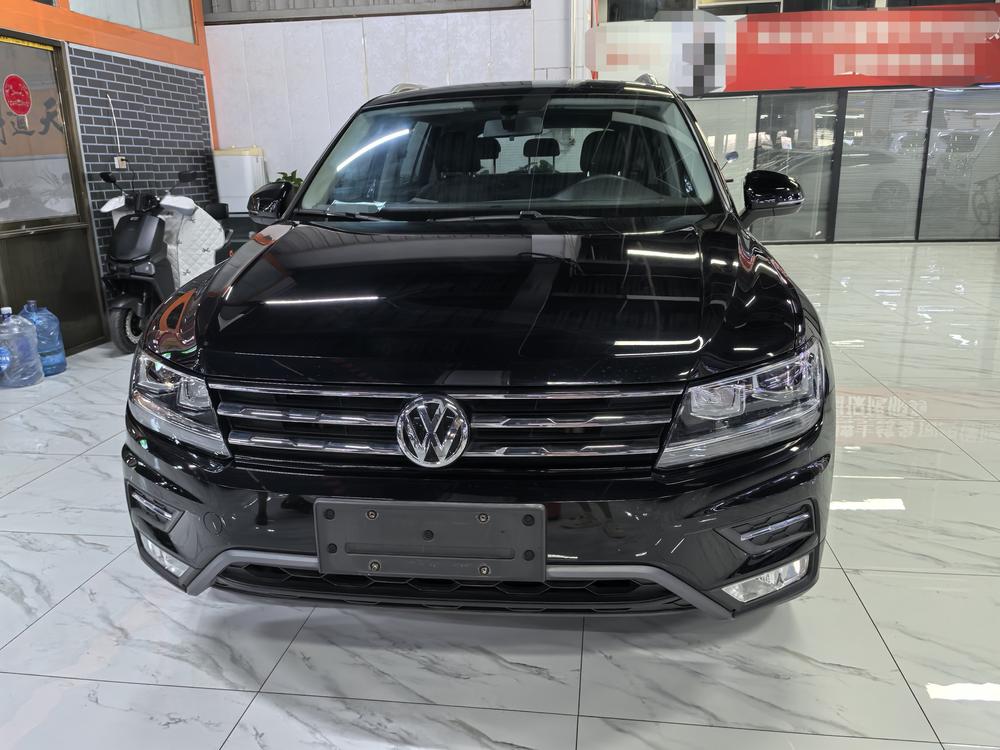 Volkswagen Tiguan L