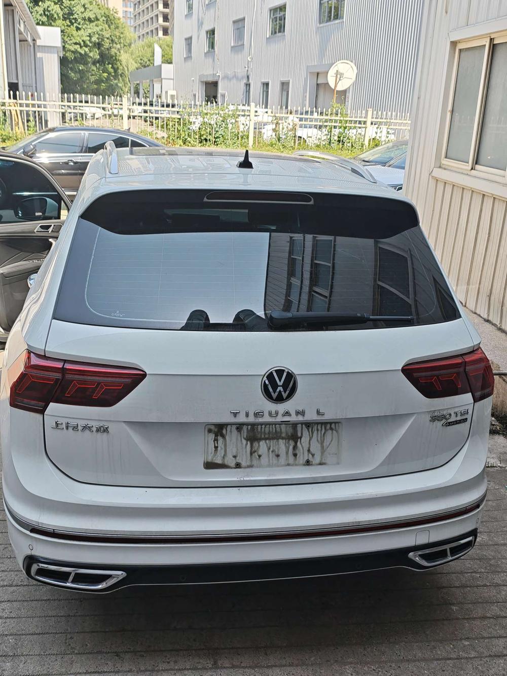 Volkswagen Tiguan L