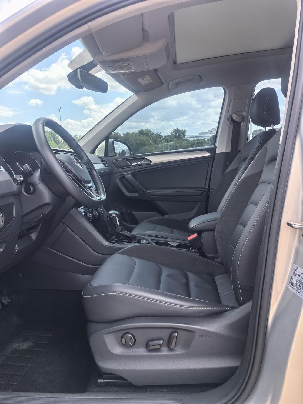 Volkswagen Tiguan L