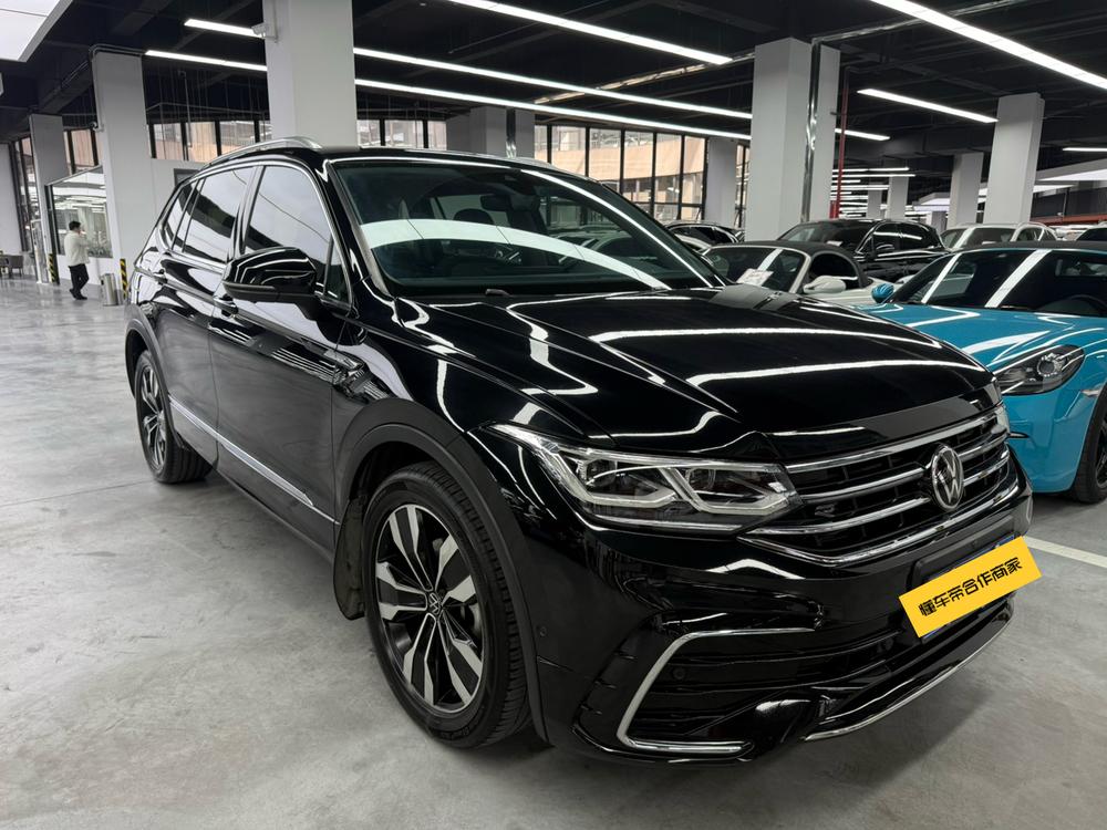 Volkswagen Tiguan L