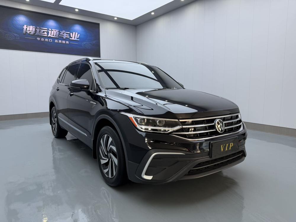 Volkswagen Tiguan L