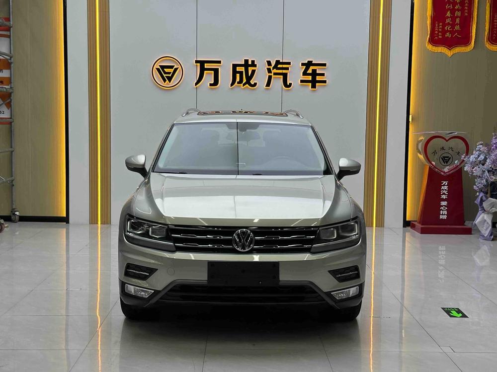 Volkswagen Tiguan L