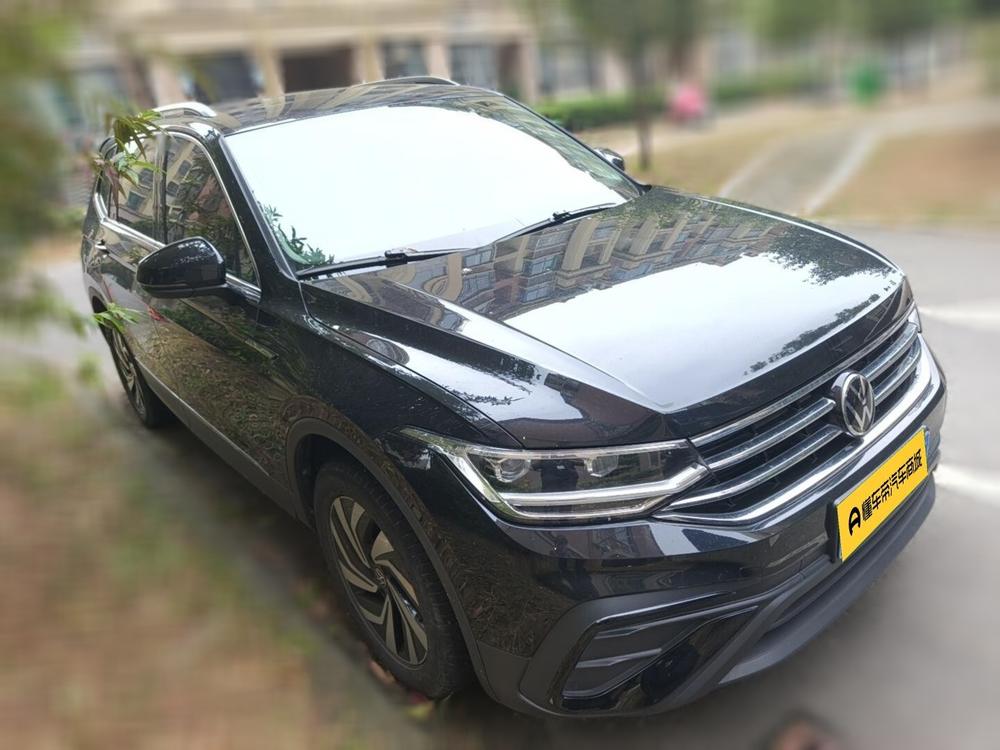 Volkswagen Tiguan L