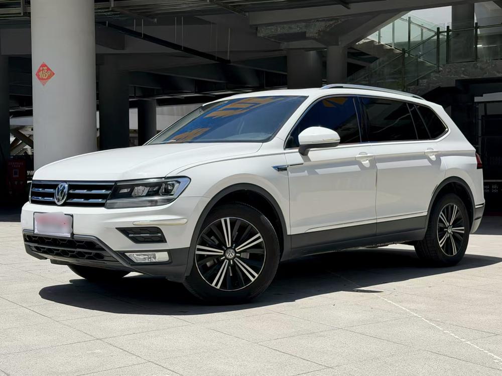 Volkswagen Tiguan L