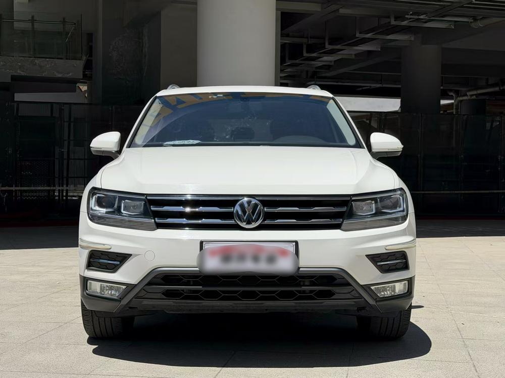 Volkswagen Tiguan L