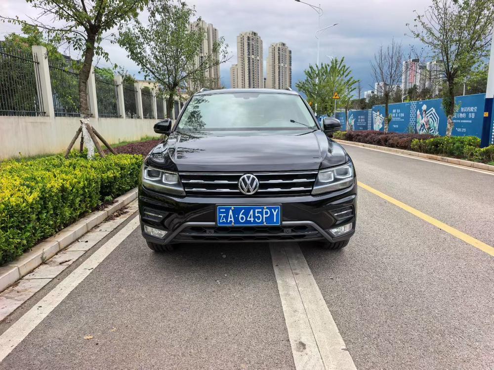 Volkswagen Tiguan L