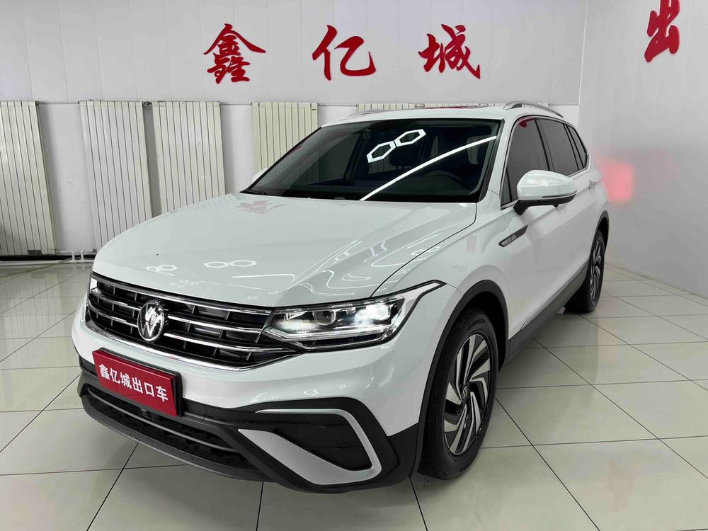 Volkswagen Tiguan L