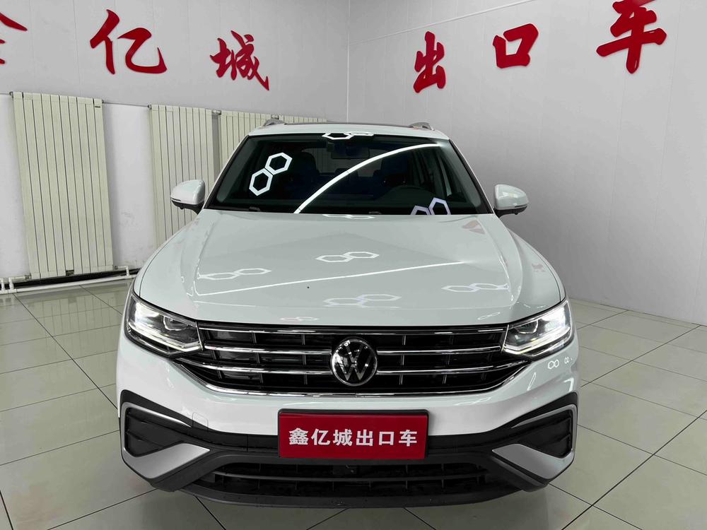 Volkswagen Tiguan L