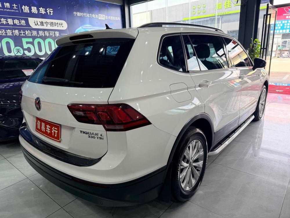 Volkswagen Tiguan L