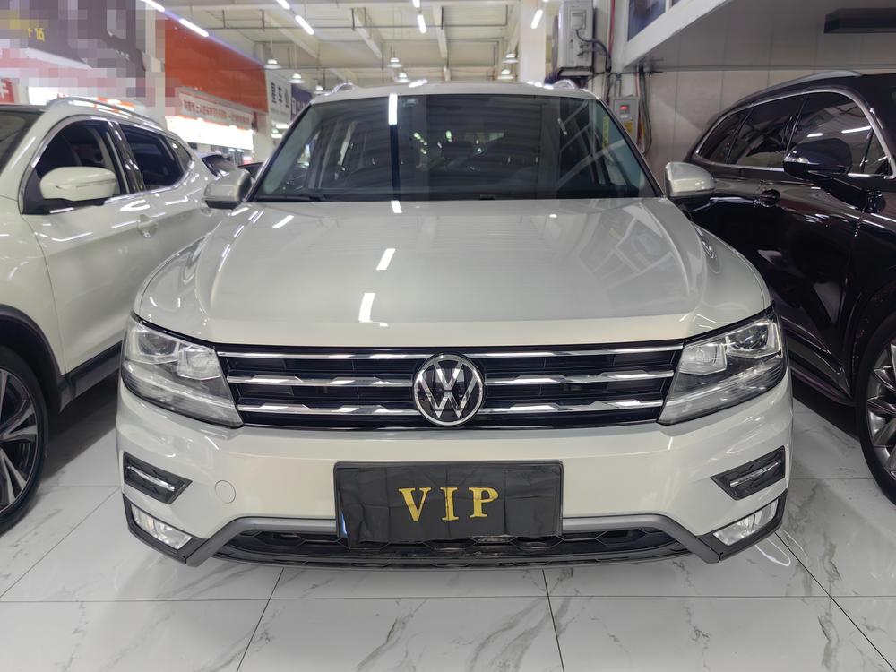 Volkswagen Tiguan L