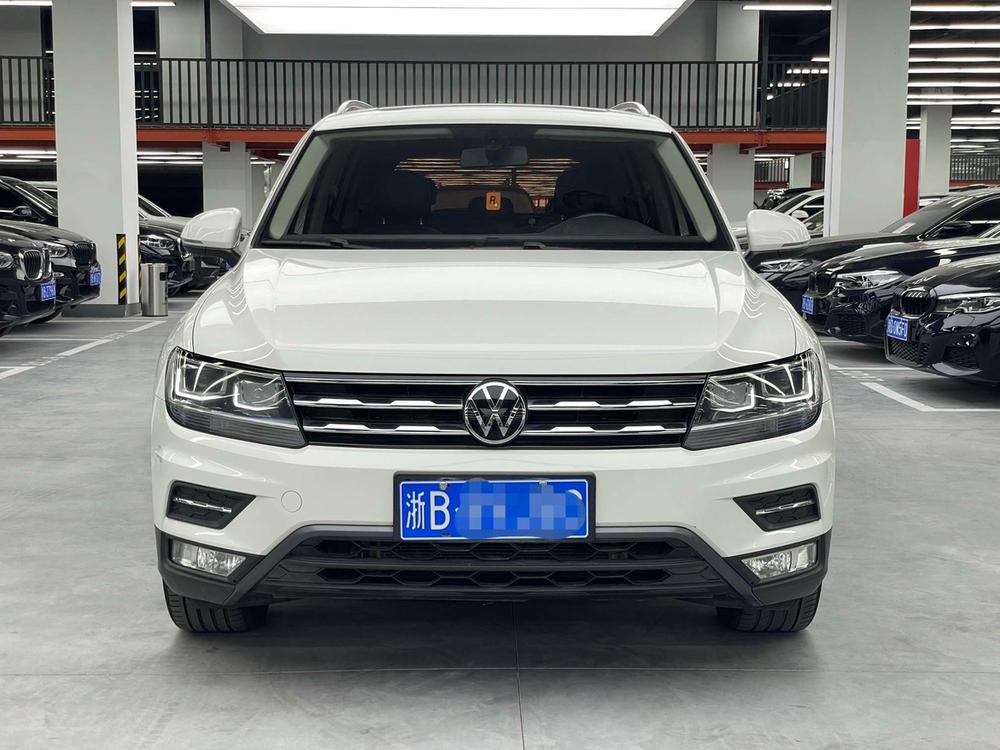 Volkswagen Tiguan L