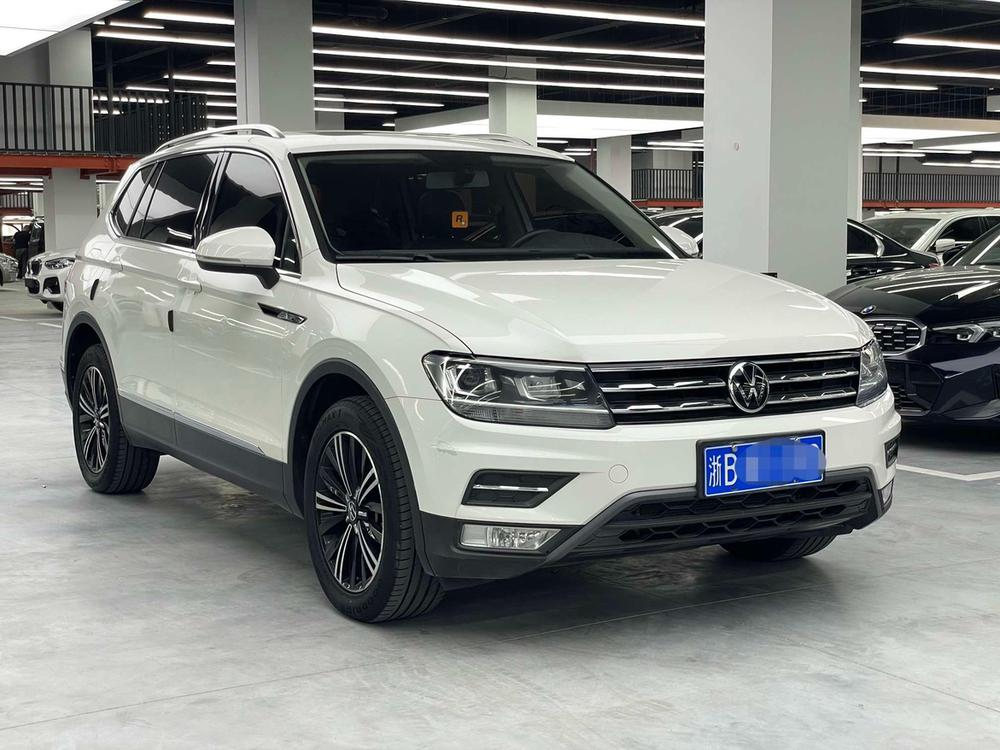 Volkswagen Tiguan L