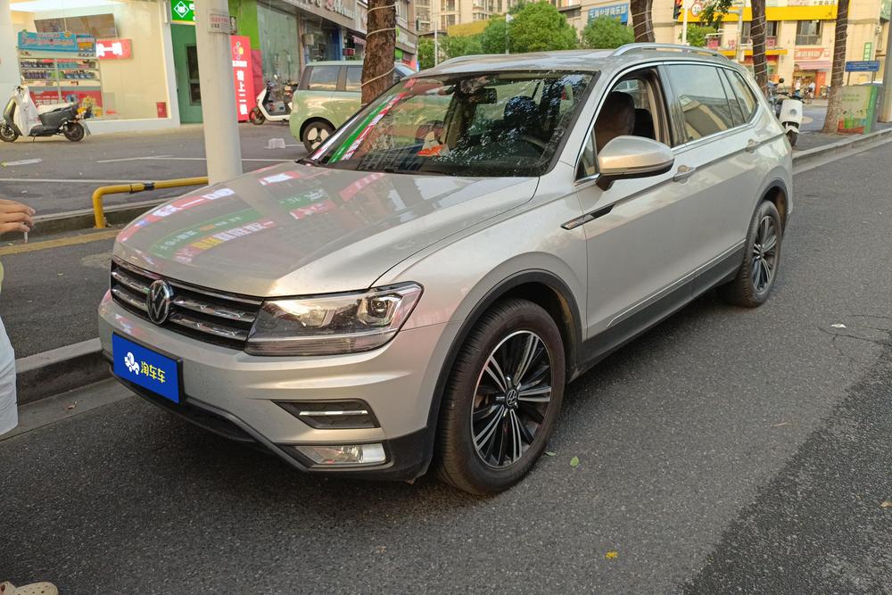 Volkswagen Tiguan L