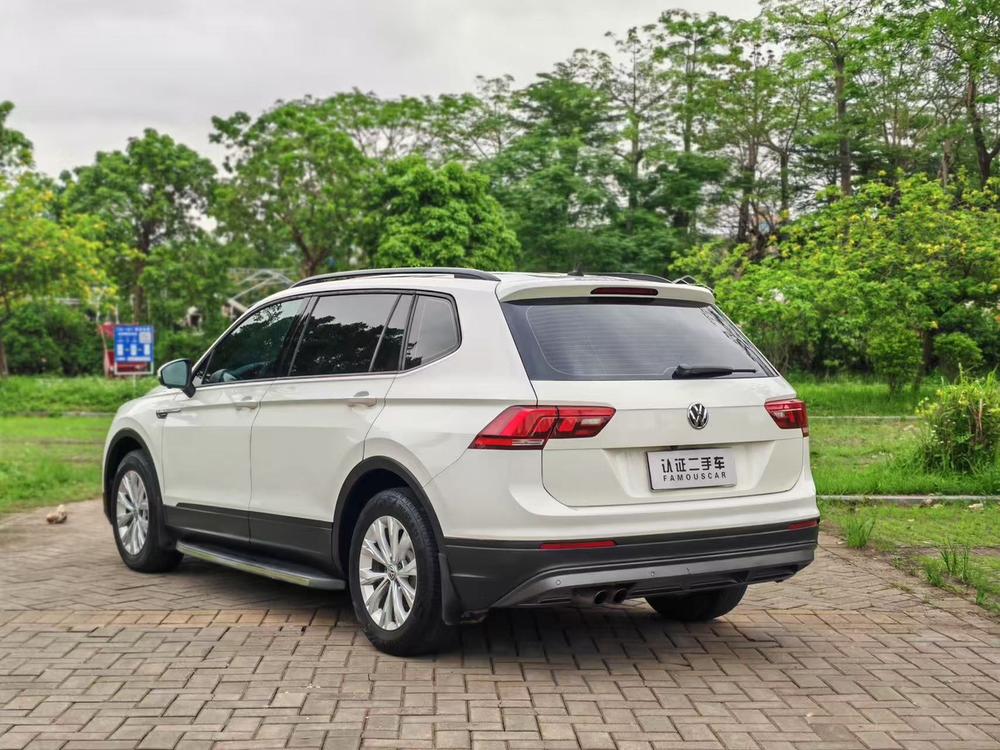 Volkswagen Tiguan L