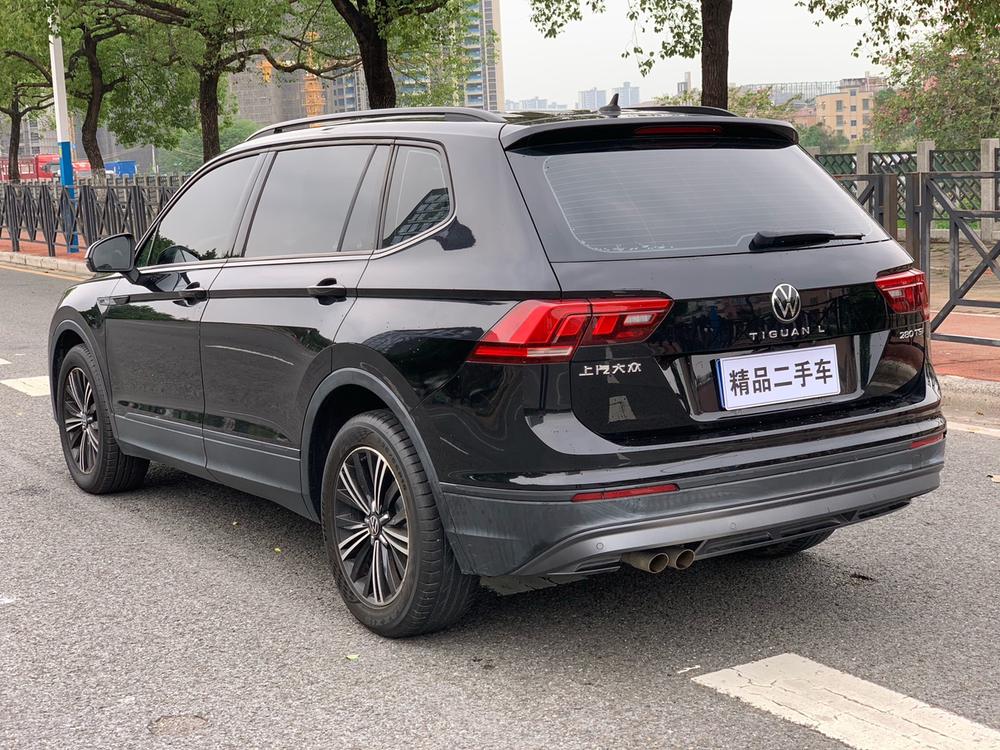 Volkswagen Tiguan L