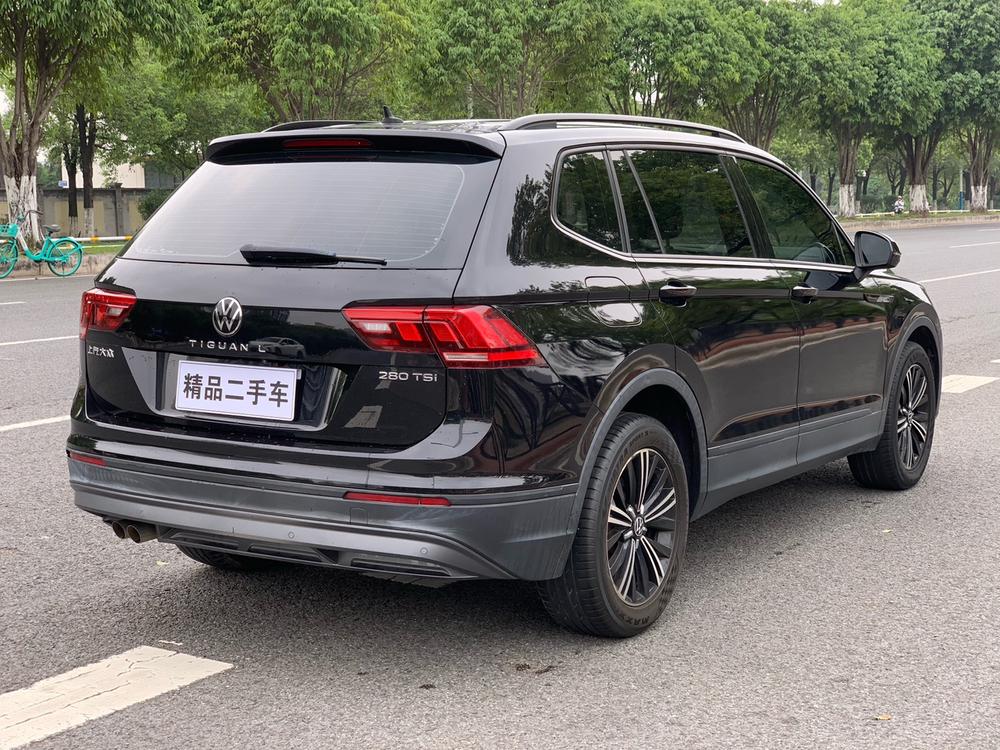 Volkswagen Tiguan L