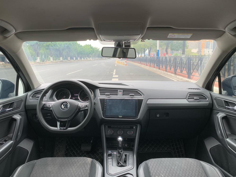 Volkswagen Tiguan L