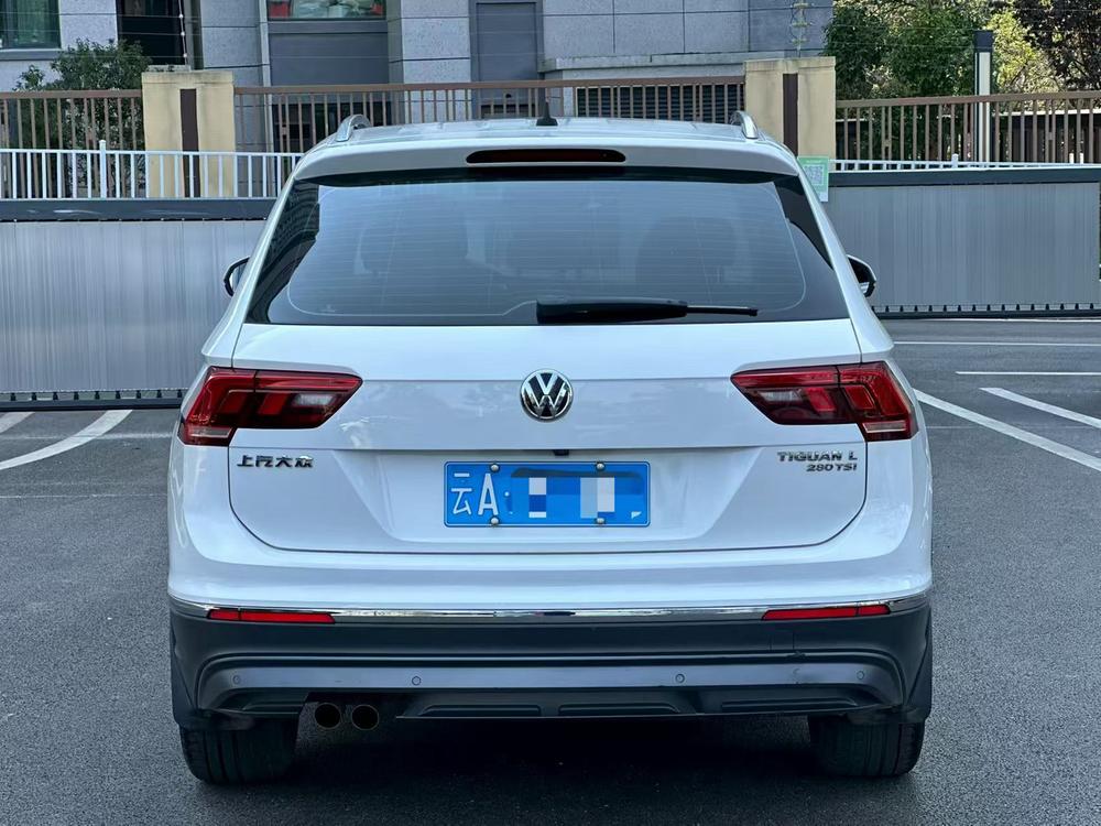 Volkswagen Tiguan L
