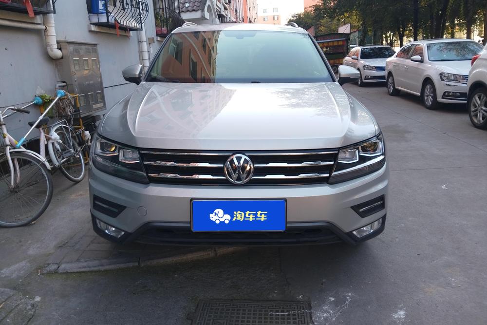 Volkswagen Tiguan L