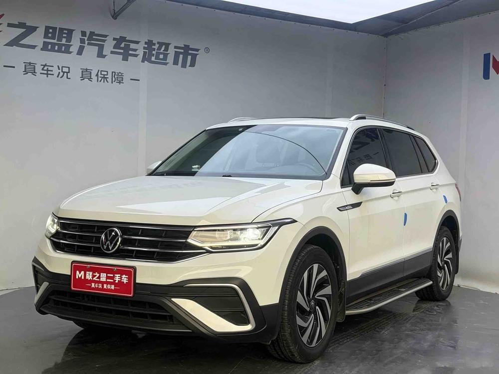 Volkswagen Tiguan L