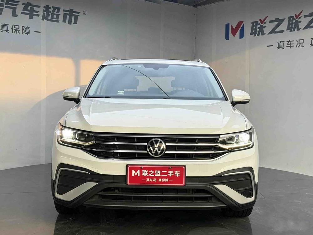 Volkswagen Tiguan L