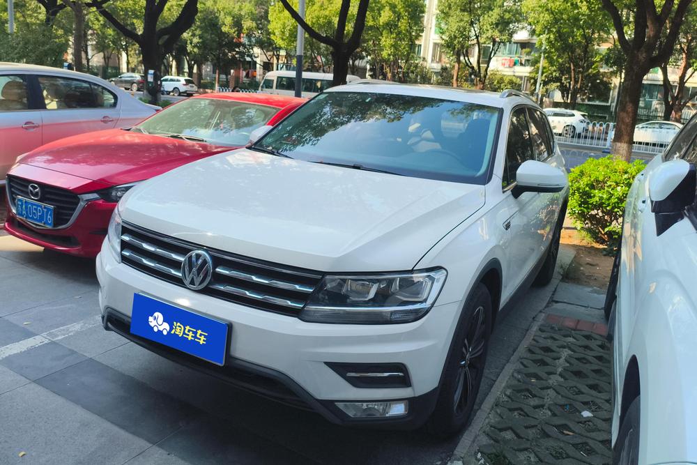 Volkswagen Tiguan L
