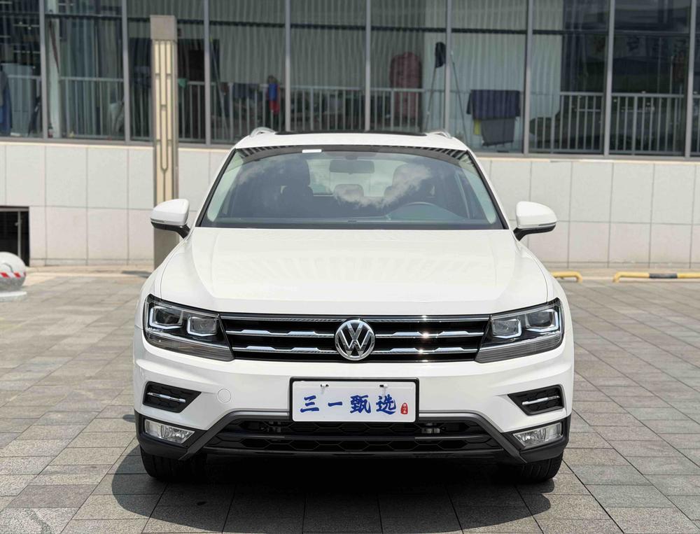 Volkswagen Tiguan L