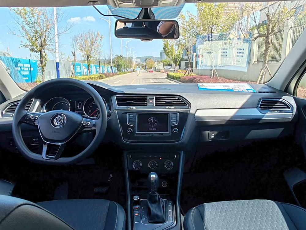 Volkswagen Tiguan L