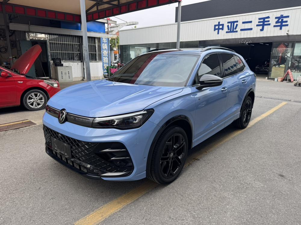 Volkswagen Tiguan L