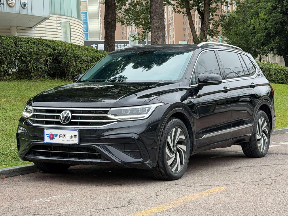 Volkswagen Tiguan L
