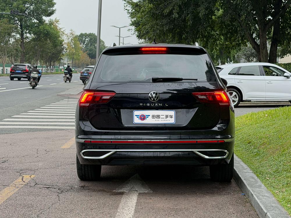 Volkswagen Tiguan L