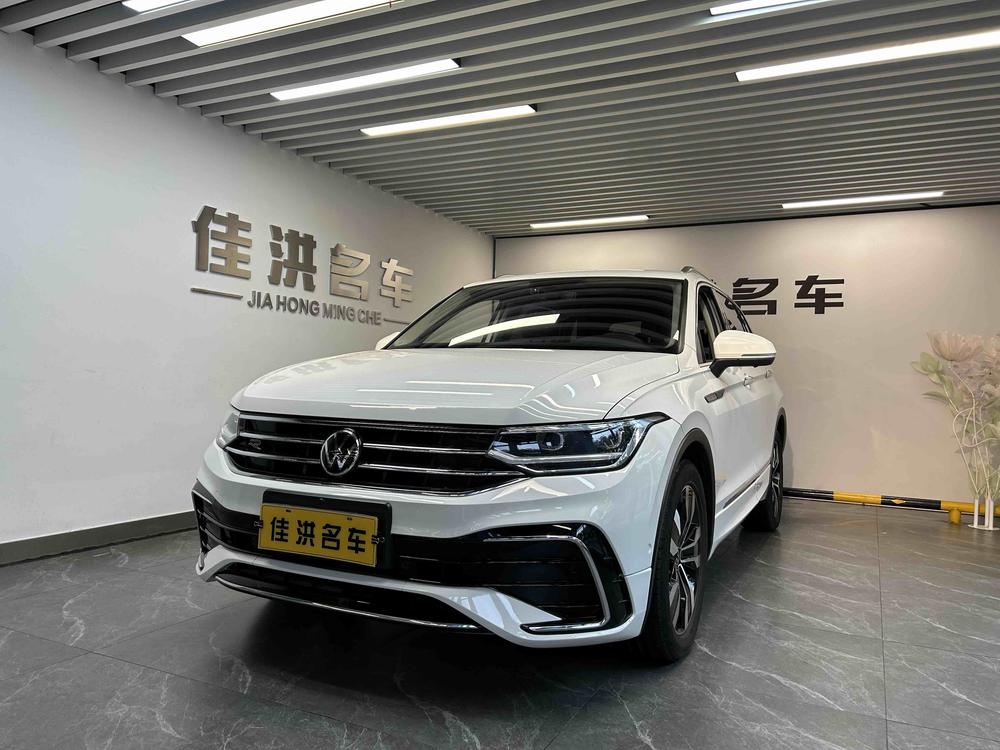 Volkswagen Tiguan L