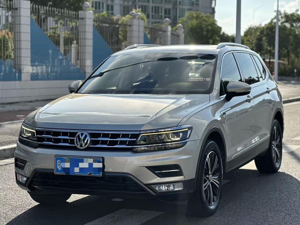 Volkswagen Tiguan L
