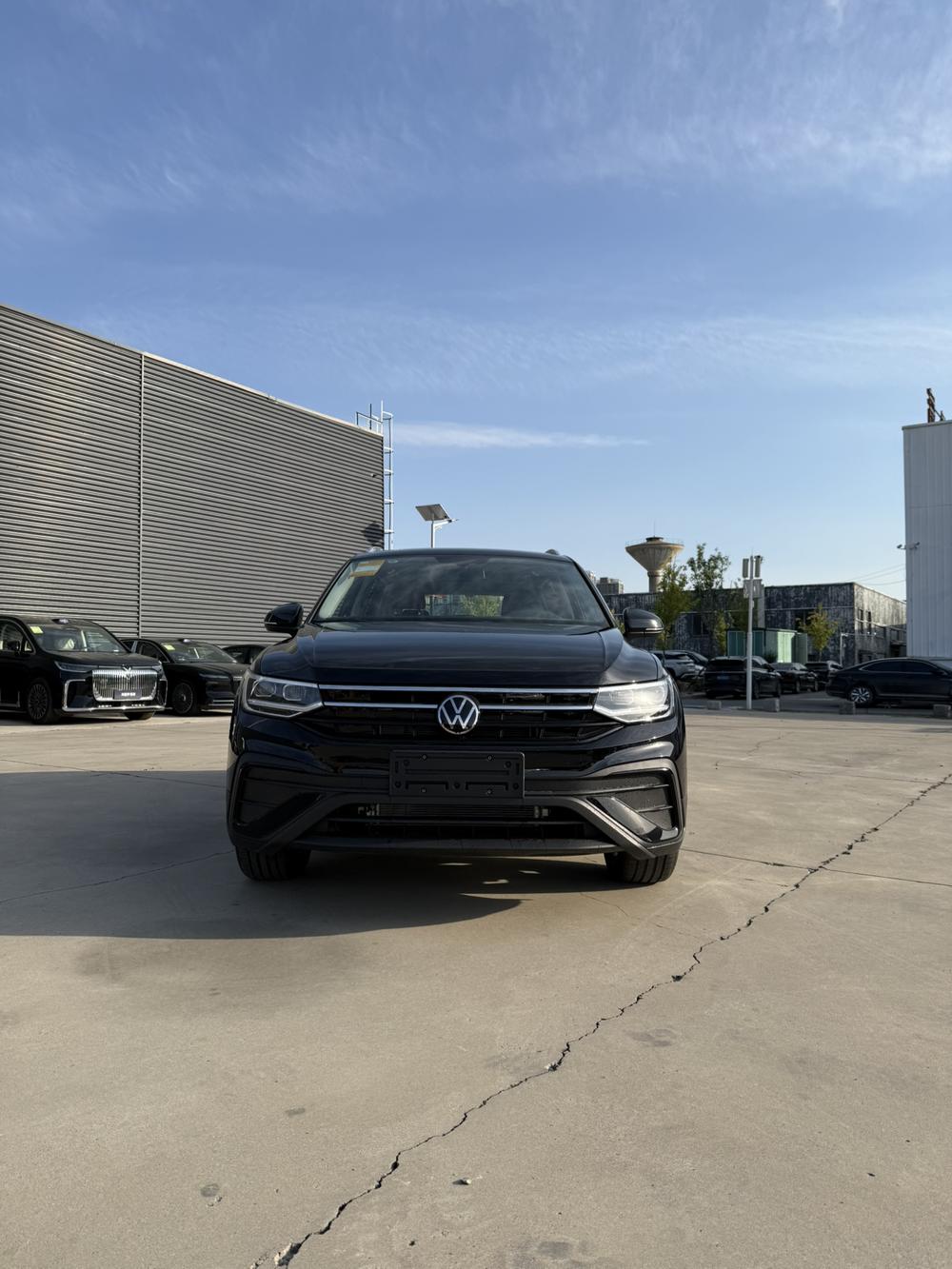 Volkswagen Tiguan L