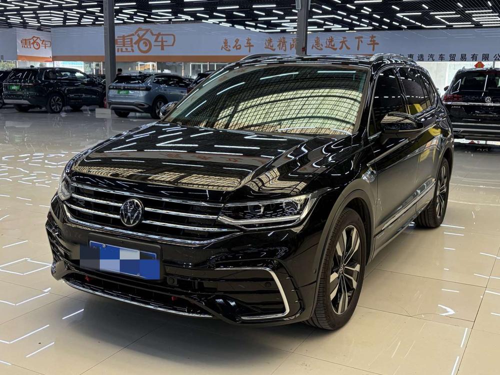 Volkswagen Tiguan L