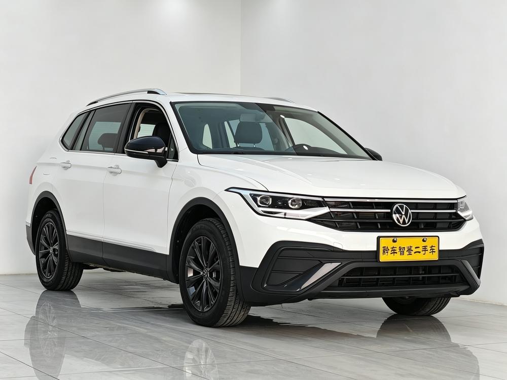 Volkswagen Tiguan L